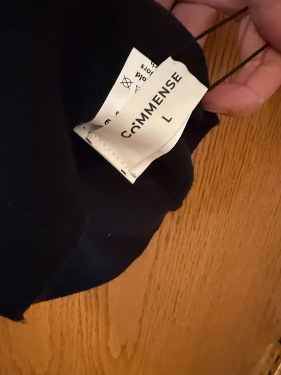 Commense Black Sleeveless V-Neck Tank with Gold Accent - Picture 6 of 6